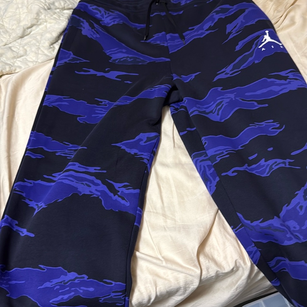 Jordan camo pants
